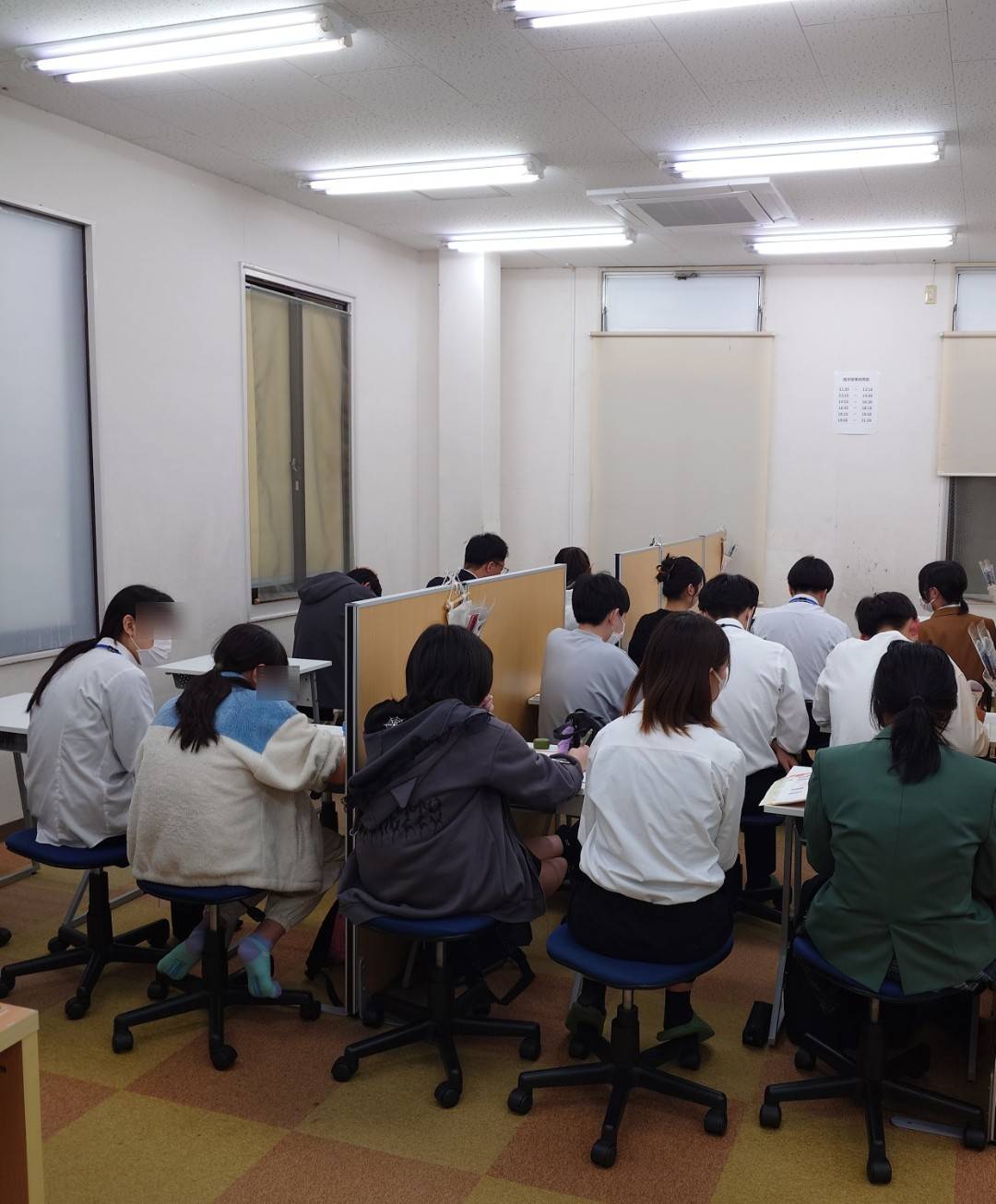 優しく寄り添う講師